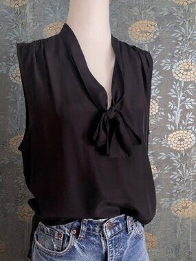 FRAME Black Silk Sleeveless Tie Neck Blouse Size Small